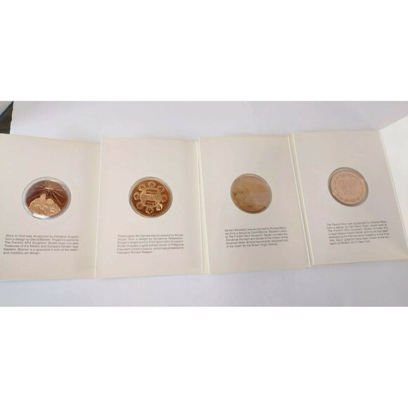 Holiday Cards By The Franklin Mint 1987 Bronze Medallions in Book - Picture 5 of 8